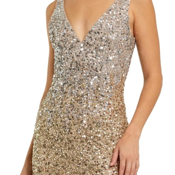 Mac Duggal 1068 SEQUINED SLEEVELESS V NECK SIDE SLIT GOWN - Picture 3 of 7